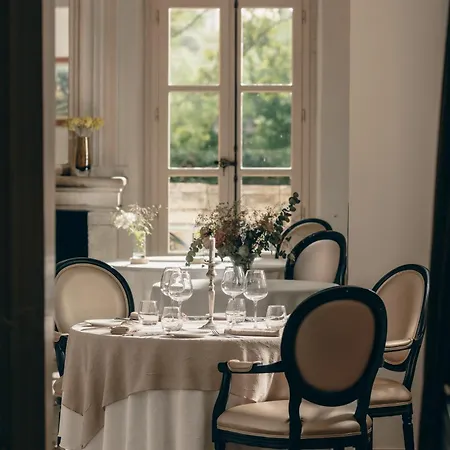 De La Treille - D'hotes Bed & Breakfast *